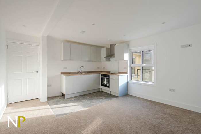1 Bedroom Apartment To Rent In Back Electric Parade, Clacton-on-Sea, CO15