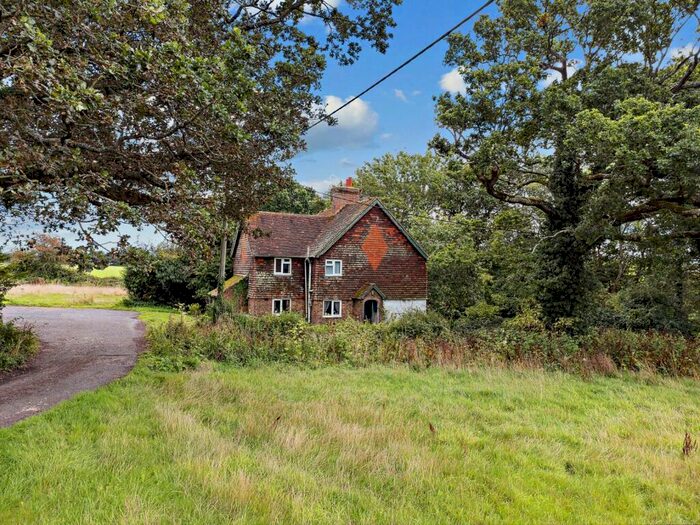 4 Bedroom Detached House For Sale In Wheatsheaf Road, Woodmancote, Henfield, West Sussex, BN5