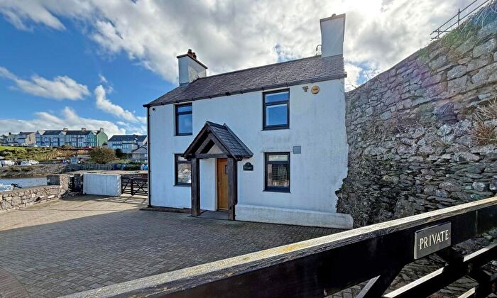 4 Bedroom Detached House For Sale In Beach Road, Cemaes Bay, Isle Of Anglesey, LL67