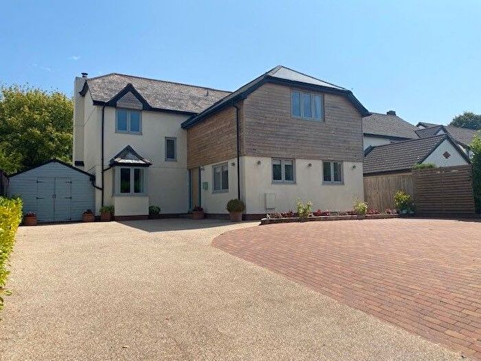4 Bedroom Detached House To Rent In Honiton, EX14