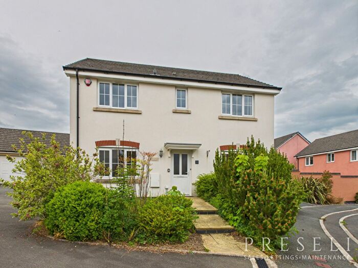 4 Bedroom Detached House To Rent In Redstone Court, Narberth, Pembrokeshire, SA67