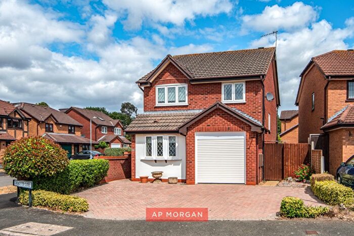 3 Bedroom Detached House For Sale In Green Park Road, The Parklands, Bromsgrove, Worcestershire, B60