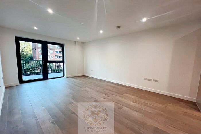 1 Bedroom Flat To Rent In Anax Street, London, N4