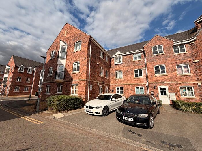 2 Bedroom Flat To Rent In Henry Bird Way, Northampton, NN4