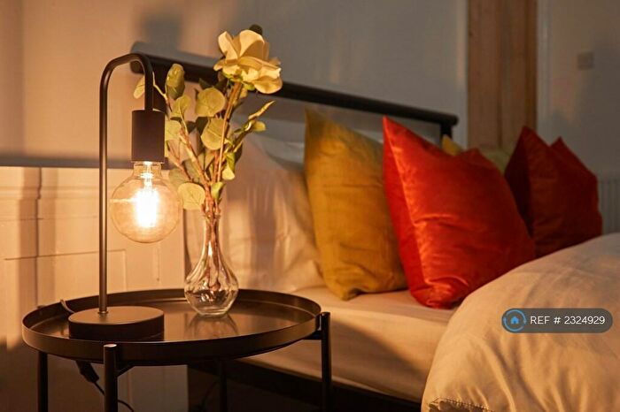 4 Bedroom Terraced House To Rent In Walton Street, Leicester, LE3