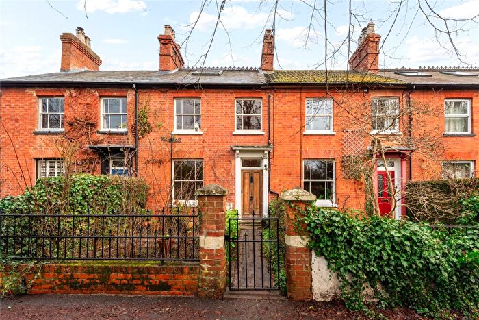 3 Bedroom Terraced House For Sale In Mill Lane, Stony Stratford, Milton Keynes, Buckinghamshire, MK11