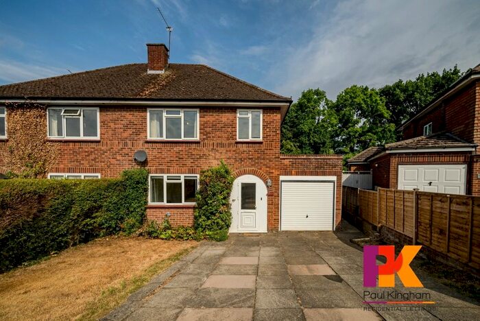 3 Bedroom Property To Rent In The Lawns, Penn, High Wycombe, HP10