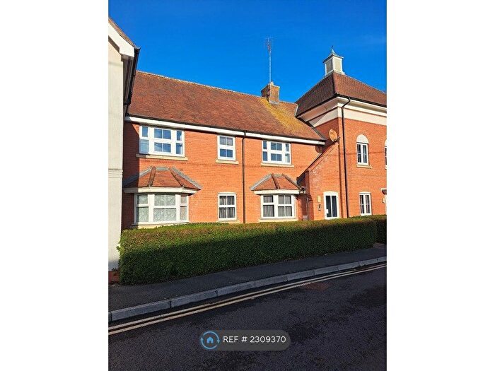 2 Bedroom Flat To Rent In Bellfield Close, Witham, CM8