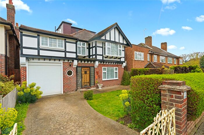 5 Bedroom Detached House For Sale In Bowness Crescent, London, SW15