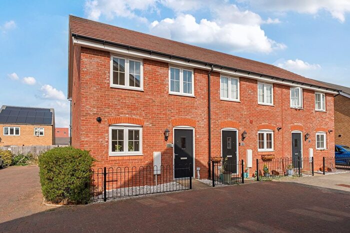 2 Bedroom Terraced House For Sale In Cavell Mews, Flitwick, MK45