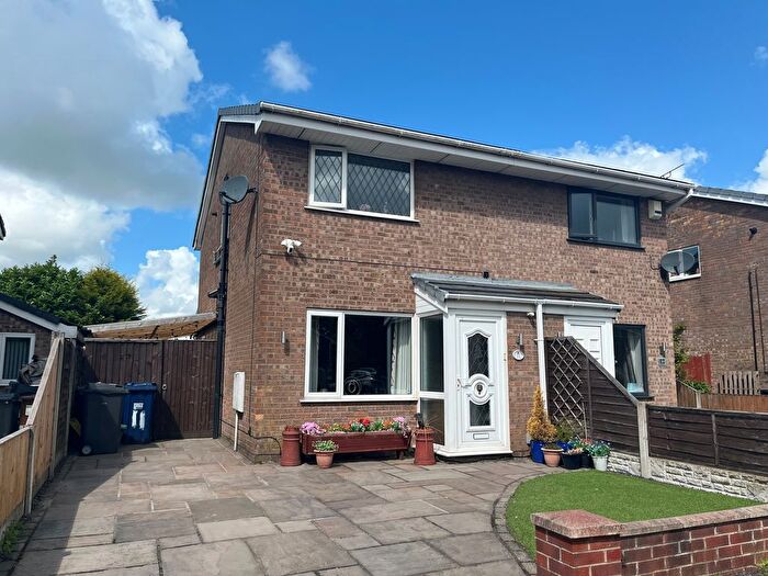 2 Bedroom Semi-Detached House For Sale In Nookfield, Leyland, PR26