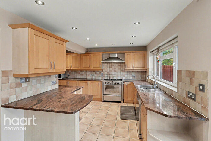 4 Bedroom Terraced House To Rent In Chichester Road, Croydon, CR0