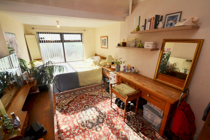 7 Bedroom Semi-Detached House To Rent In Mauldeth Road, Withington, Manchester, M14