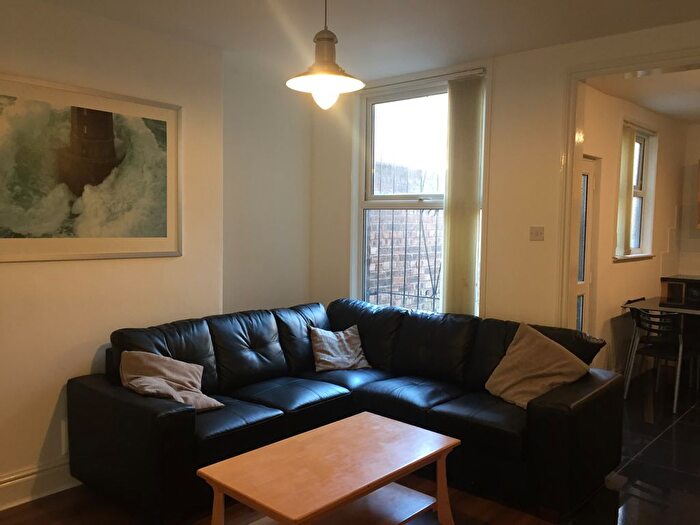 4 Bedroom Terraced House To Rent In Woodcroft Road, Wavertree, Liverpool, L15