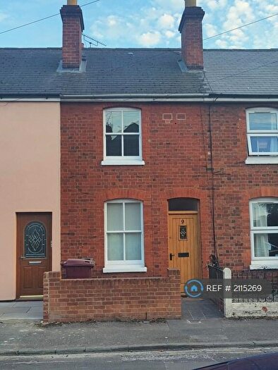 2 Bedroom Terraced House To Rent In Cardiff Road, Reading, RG1