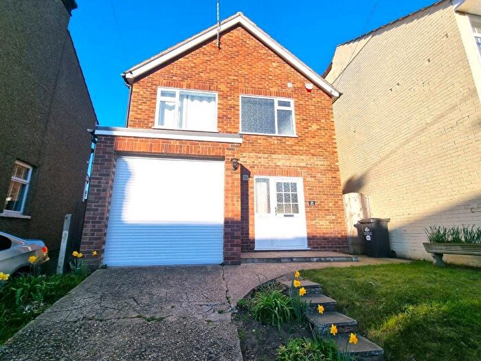3 Bedroom Detached House To Rent In Kensington Road, Ipswich, IP1