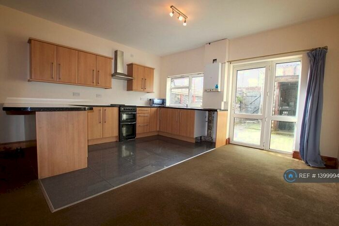 4 Bedroom Terraced House To Rent In Health Street, Shotton, CH5