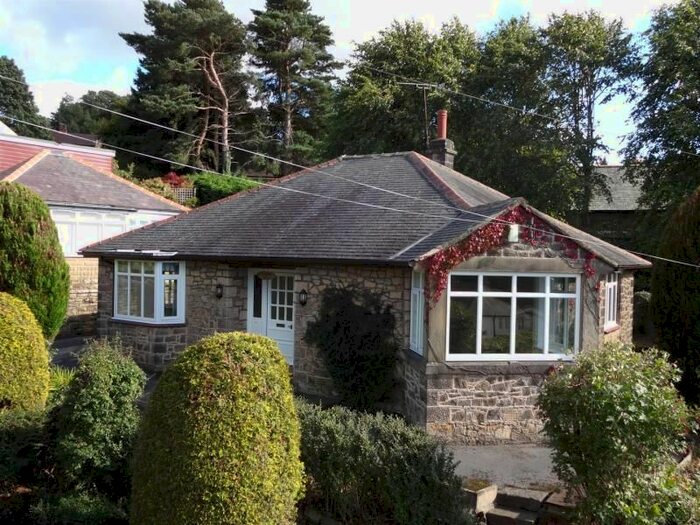 3 Bedroom Property To Rent In Crow Tree Park, Rawdon, Leeds, LS19