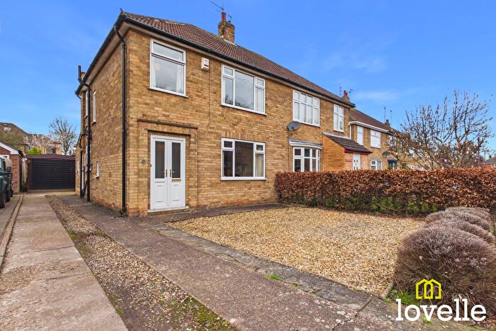 3 Bedroom Semi-detached House For Sale In Mill Beck Lane, Cottingham, East Riding Of Yorkshire, HU16
