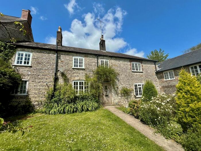 4 Bedroom Terraced House To Rent In Compton Valence, Dorchester, DT2