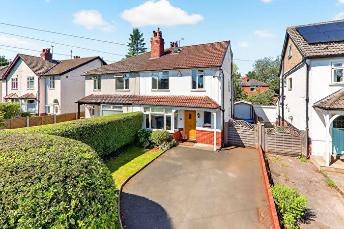 4 Bedroom Semi Detached House For Sale In North Park Grove, Roundhay, Leeds, LS8