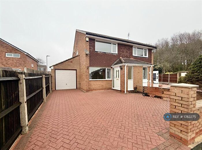 2 Bedroom Semi-Detached House To Rent In Athlone Rise, Leeds, LS25