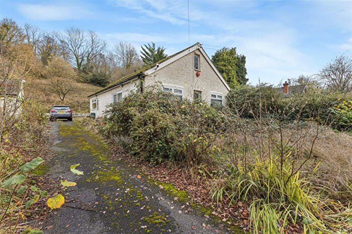 3 Bedroom Detached Bungalow For Sale In Dean Lane, Harvel, DA13