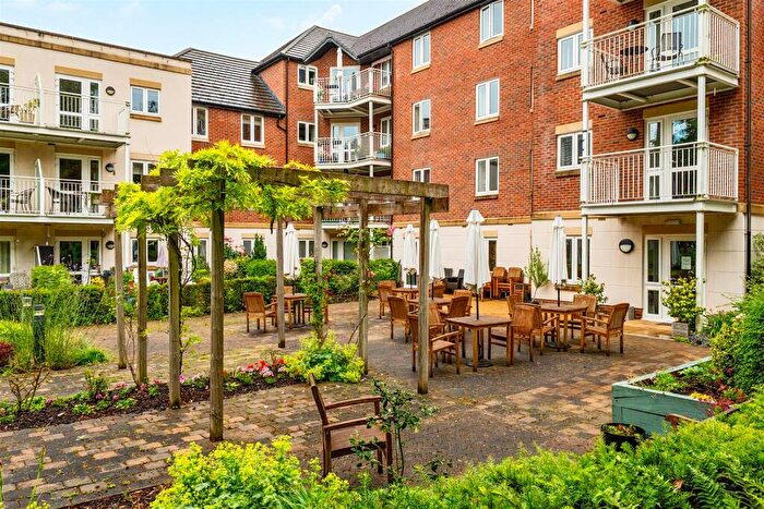 1 Bedroom Retirement Property For Sale In Shackleton Place, Devizes, SN10