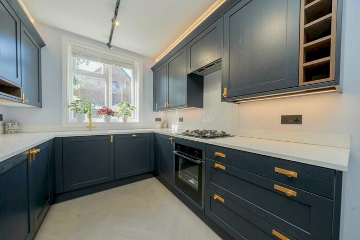 1 Bedroom Flat To Rent In Victoria Road, London, N22