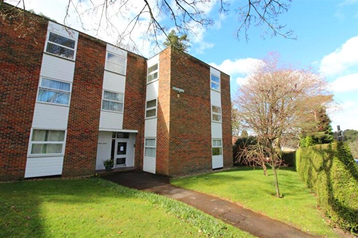 2 Bedroom Apartment To Rent In Birch House, Lingwood Close, Southampton, SO16