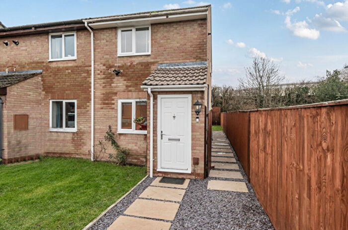 2 Bedroom End Of Terrace House For Sale In Attlee Close, Hereford, HR4