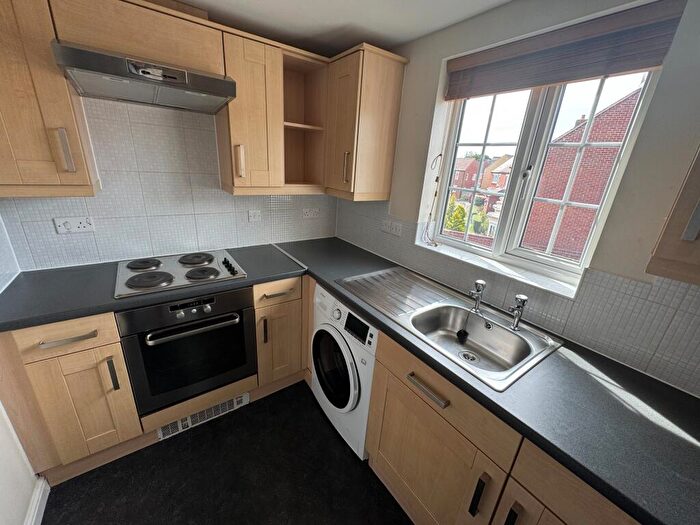 2 Bedroom Flat To Rent In Mir Crescent, Oakhurst, Swindon, SN25
