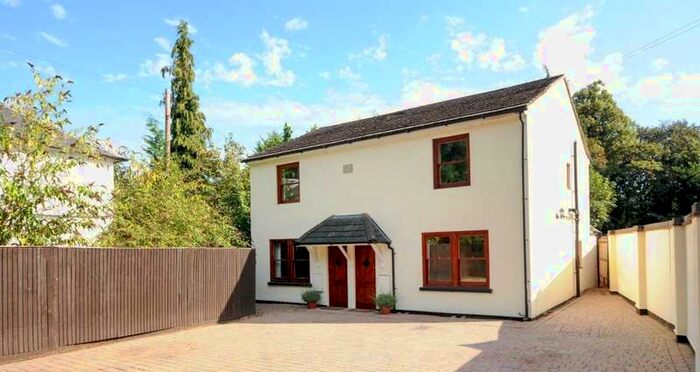 3 Bedroom Detached House To Rent In Ascot, Berkshire, SL5