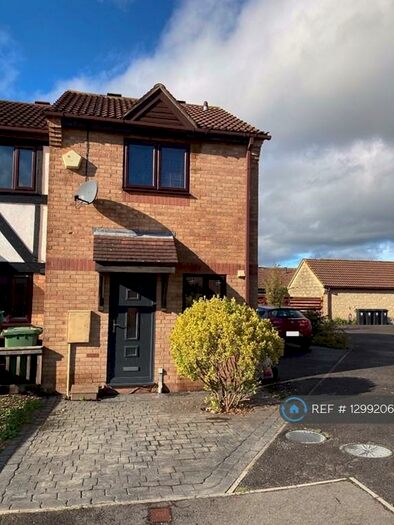 2 Bedroom End Of Terrace House To Rent In Meadow Way, Bradley Stoke, Bristol, BS32