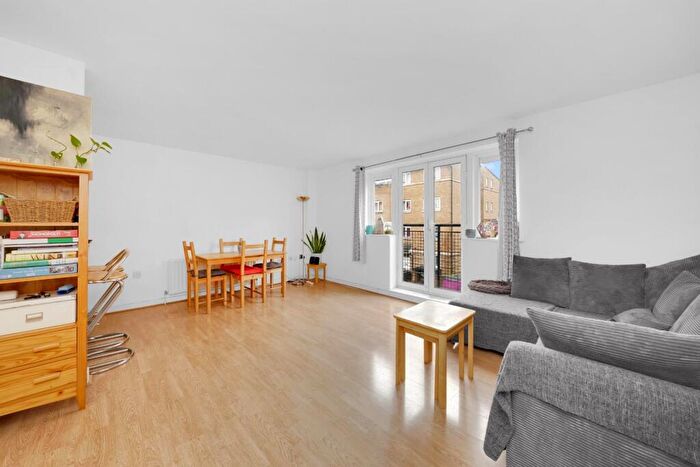 2 Bedroom Apartment To Rent In Menai Place, London, E3