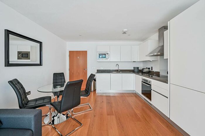 1 Bedroom Flat To Rent In Grove Place, Eltham, London, SE9