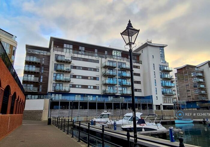 2 Bedroom Flat To Rent In Rapala Court, Eastbourne, BN23