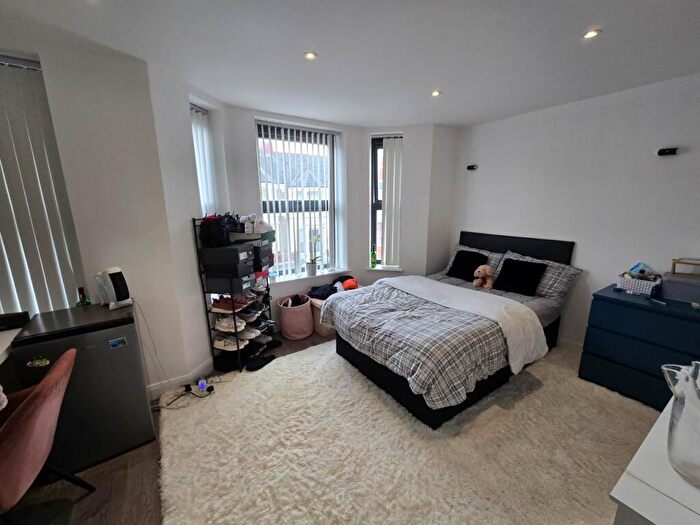 7 Bedroom House To Rent In Cyprian House, Monthermer Road, CF24