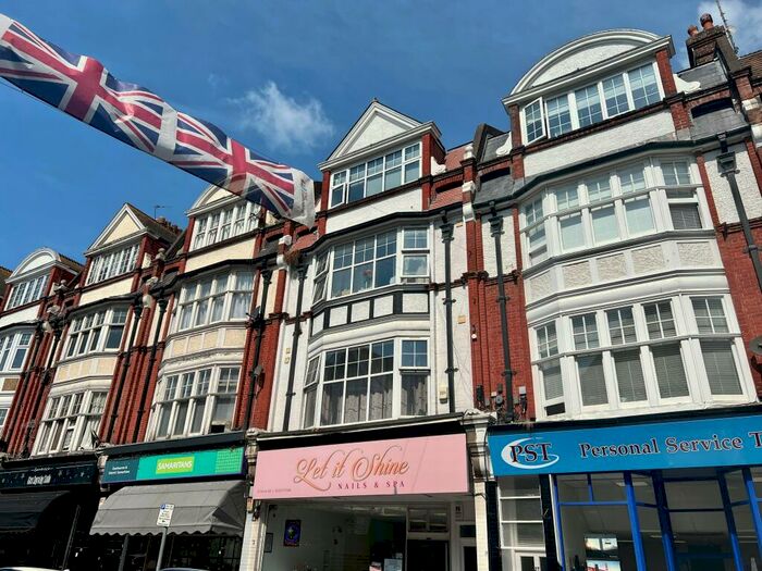 1 Bedroom Flat To Rent In Grove Road, Eastbourne, BN21