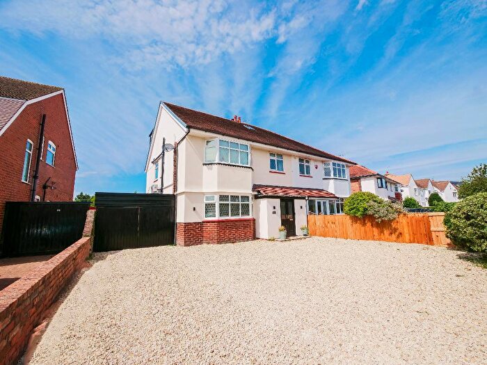 5 Bedroom Semi-Detached House For Sale In Lynton Road, Hillside, Southport, Merseyside, PR8