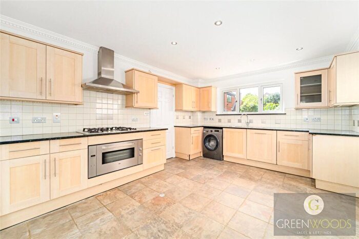 4 Bedroom Detached House To Rent In Lime Tree Avenue, Esher, Surrey, KT10