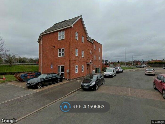 2 Bedroom Flat To Rent In Station Road, Hucknall, Nottingham, NG15