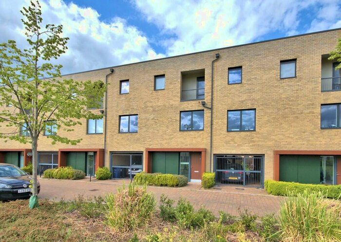 4 Bedroom Terraced House To Rent In Spinney Road, Trumpington, CB2