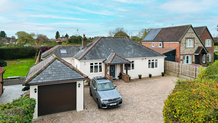 Bungalow To Rent In Stag Lane, Great Kingshill, High Wycombe, Buckinghamshire, HP15