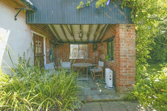 3 Bedroom Character Property For Sale In Waxham Road, Sea Palling, Norwich, NR12