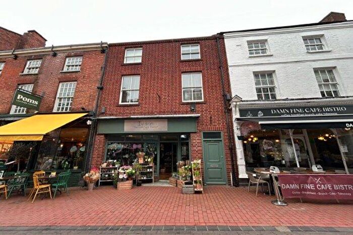 2 Bedroom Flat To Rent In Bird Street, Lichfield, WS13