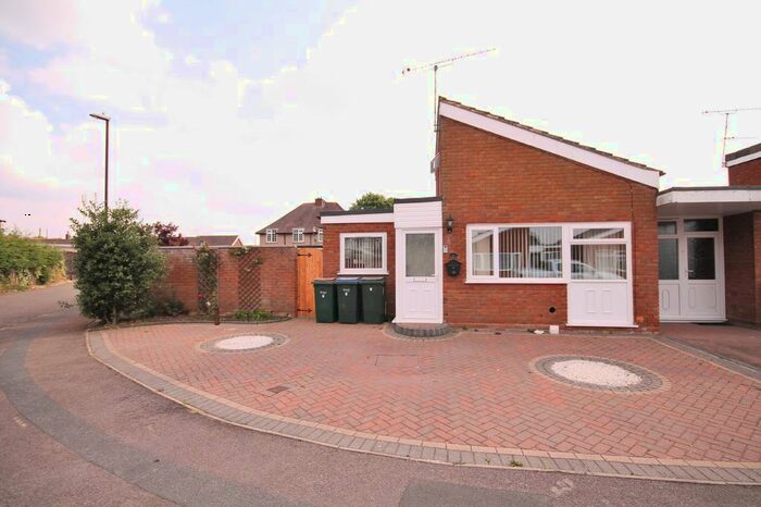 2 Bedroom Detached Bungalow To Rent In Beaufort Drive, Binley, Coventry CV3