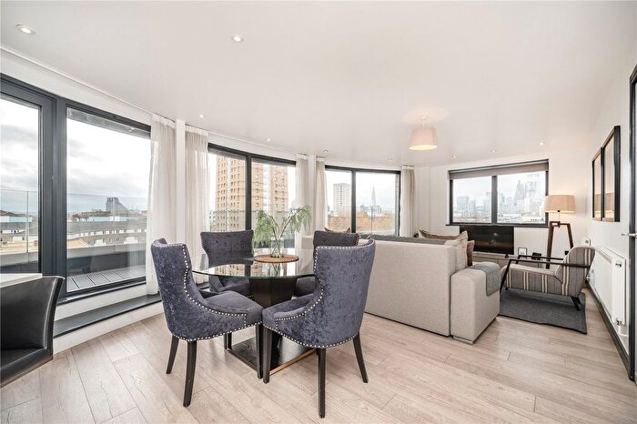 2 Bedroom Flat To Rent In Bromehead Street, London, E1