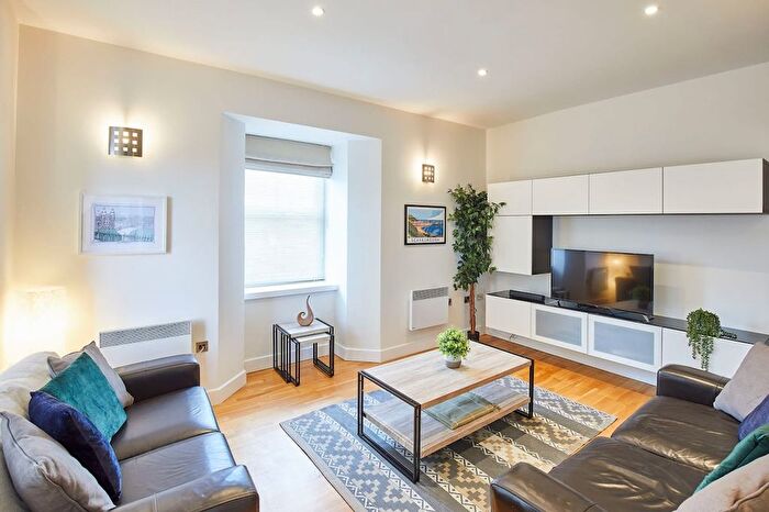 1 Bedroom Flat To Rent In Scarborough District, YO11