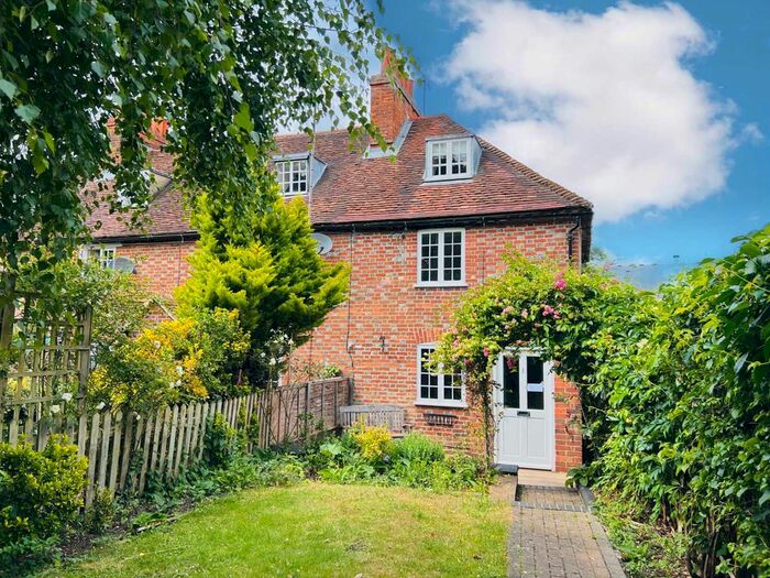 2 Bedroom End Of Terrace House To Rent In Beansheaf Terrace, Wallingford, OX10